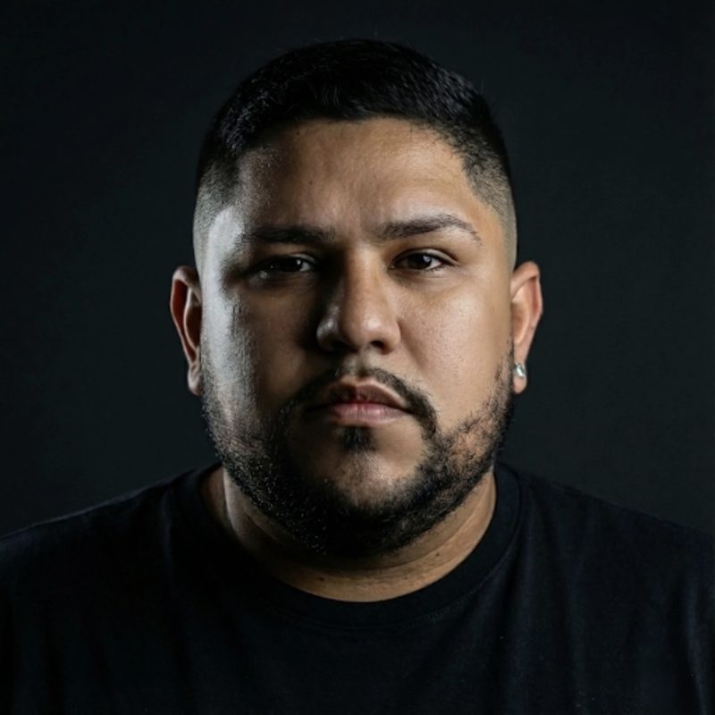 Victor, fundador da Ezcala